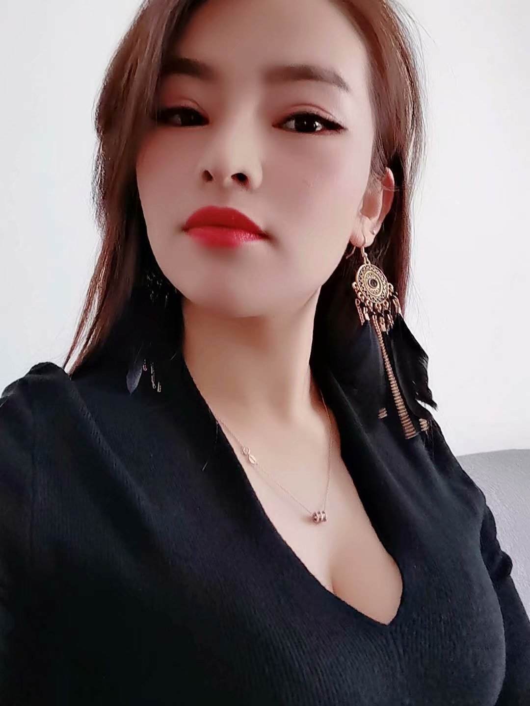 台江万达 长发小美女   在校生